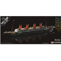 Academy R.M.S. Titanic + Led Set 1/700