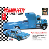 AMT Richard Petty Race Team Dodge Dart Sportman & Hauler Kit 1/25