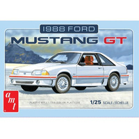 AMT Ford Mustang 2T 1988   1/25