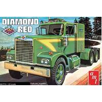 AMT Diamond Reo Tractor 1/25