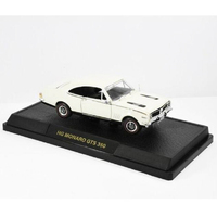 DDA Holden HG Monaro GTS 350 Kashmir White  1/32