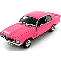 DDA Holden Torana LJ GTR XU1 Strike Me Pink  1/32