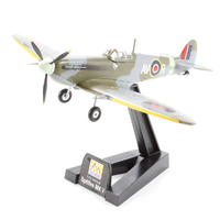 Easy Model Spitfire Mk V RAF 121 Sqn Sept.1942 1/72