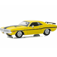 Green Light 12845 NCIS 1970 Dodge Challenger Yellow 1/18