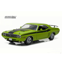 Green Light Dodge Challenger 71 HEMI R/T Green 1/18