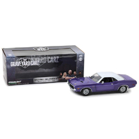 Green Light Dodge Challenger 1970 Chally Vs Chally Graveyard Carz 1/18