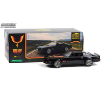 Green Light Pontiac Firebird 1977 Firearm Black With Bird Hood  1/18