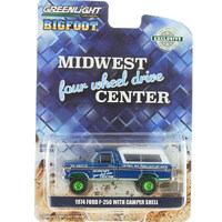 Green Light 30345 F-250 Midwest 4WD Centre With Camper Shell 1974  1/64