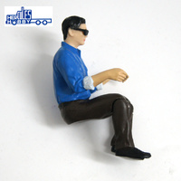 Hercules SP0011E Truck Driver Male  64×80mm ( with Sunglasses)1/14