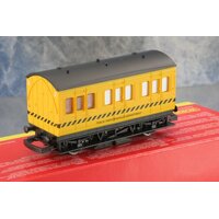 Hornby Track Cleaning Coach