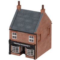 Hornby Ironmongers Shop - Based On R9830