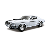 Maisto Mustang 68 GR Cobra Jet FB 1/18 White