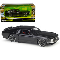 Maisto Ford Mustang Boss 302 Black 1970   1/24