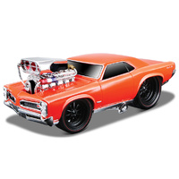 Maisto 1/24 Kit 1966 Pontiac GTO Muscle Machine