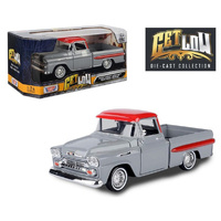 Motor Max 79033 1958 Chevy Apache Fleetside Pickup Get Low Series   1/24