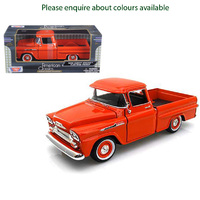 Motor Max Chevy Apache Fleetline Pick Up American Classics  1/24