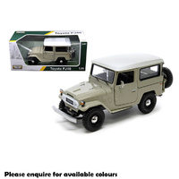 Motor Max Toyota FJ40 Hardtop 1/24