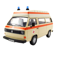 Motor Max VW Type 2 ( T3) High Roof Ambulance  1/24