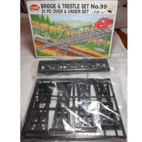 Model Power Bridge & Trestle Set    HO