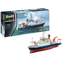 Revell German Research Vessel Meteor   1/300