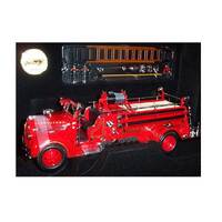 Road Tough Fire Engine 1938 Ford  1/24
