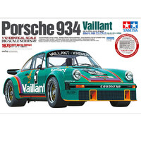 Tamiya Porsche 934 Vaillant 1/12