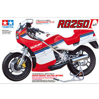 Tamiya Suzuki RG250 Bike Kit 1/12