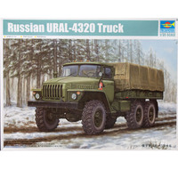 Trumpeter 01012 Russian Ural-4320 Truck 1/35