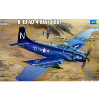 Trumpeter Skyraider  A-1D Ad-4 1/32