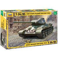 Zvezda Soviet Medium Tank T-34/85 Kit  1/35